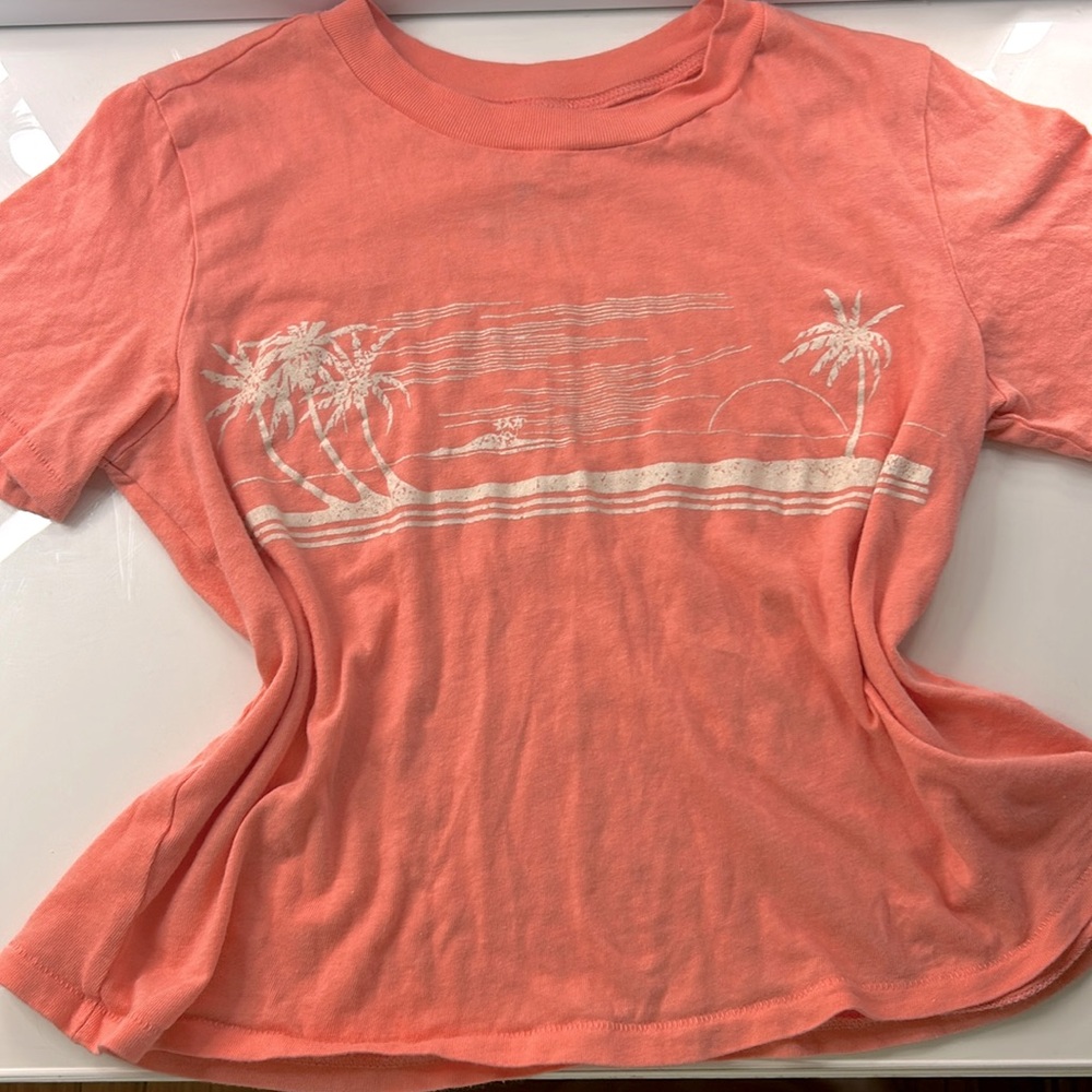 Coral billla bong t shirt !
